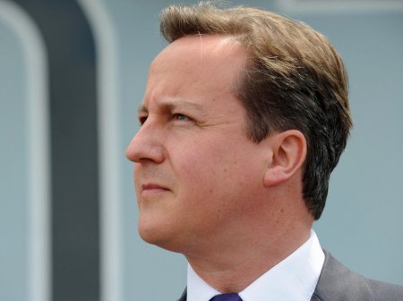 Кэмерон заявил о высокой вероятности терактов в Британии