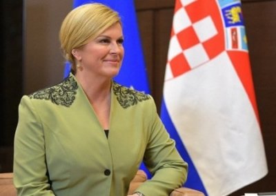 «Спасибо, Россия!»: Президент Хорватии записала обращение перед началом финала ЧМ-2018
