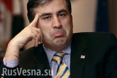 Саакашвили требует вернуть ему грузинское гражданство
