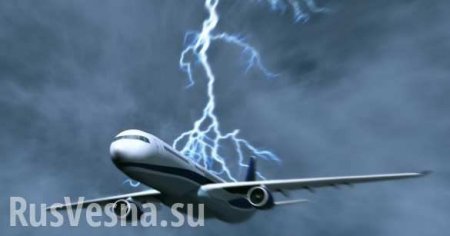 Молния ударила в самолёт S7, летевший в Петербург из Кишинёва